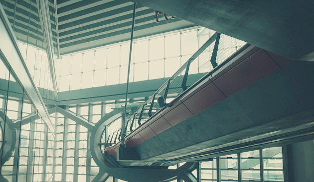  建筑企業(yè)辦理資質費用計入管理費用科目